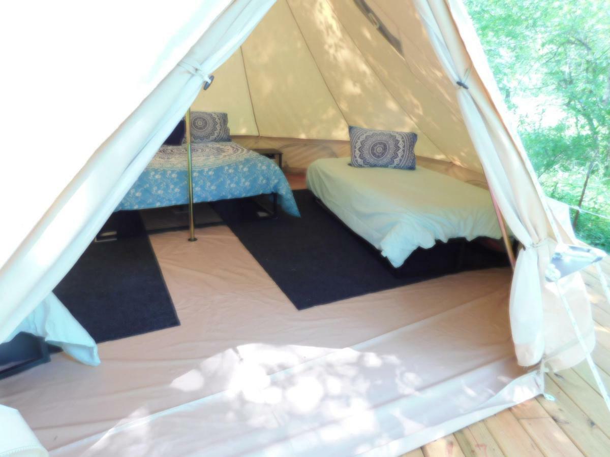 Glampin' In Style-Broken Bow 호텔 외부 사진